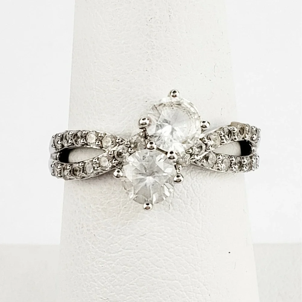 SUN Ring Sterling Silver 925 Size 7 Clear Sapphire Infinity Cross Bypass Stone
